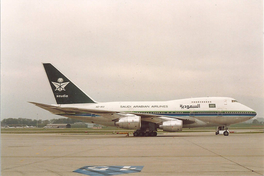 HZ-AIJ B.747SP-68 Saudia