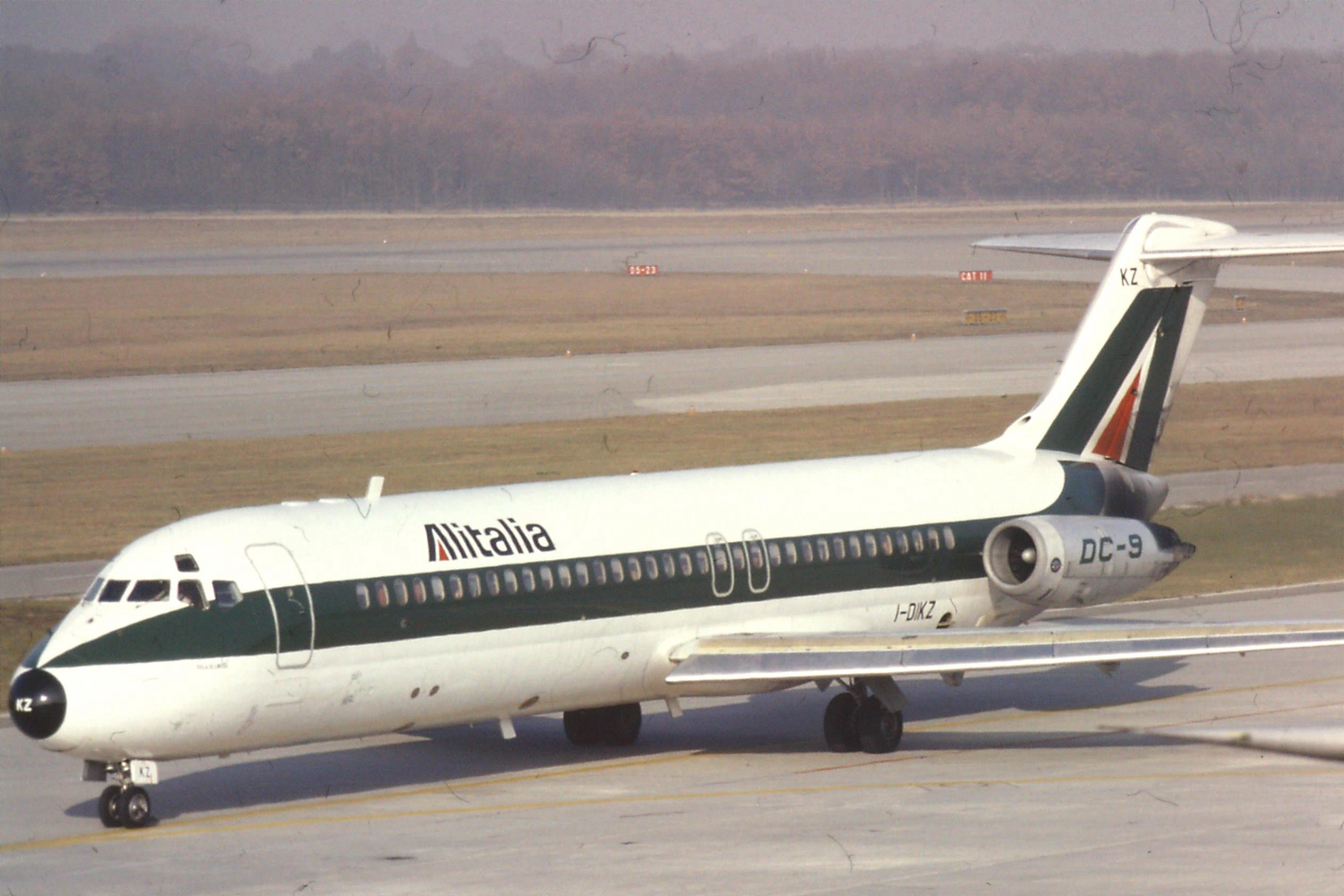 I-DIKZ DC-9-32 Alitalia