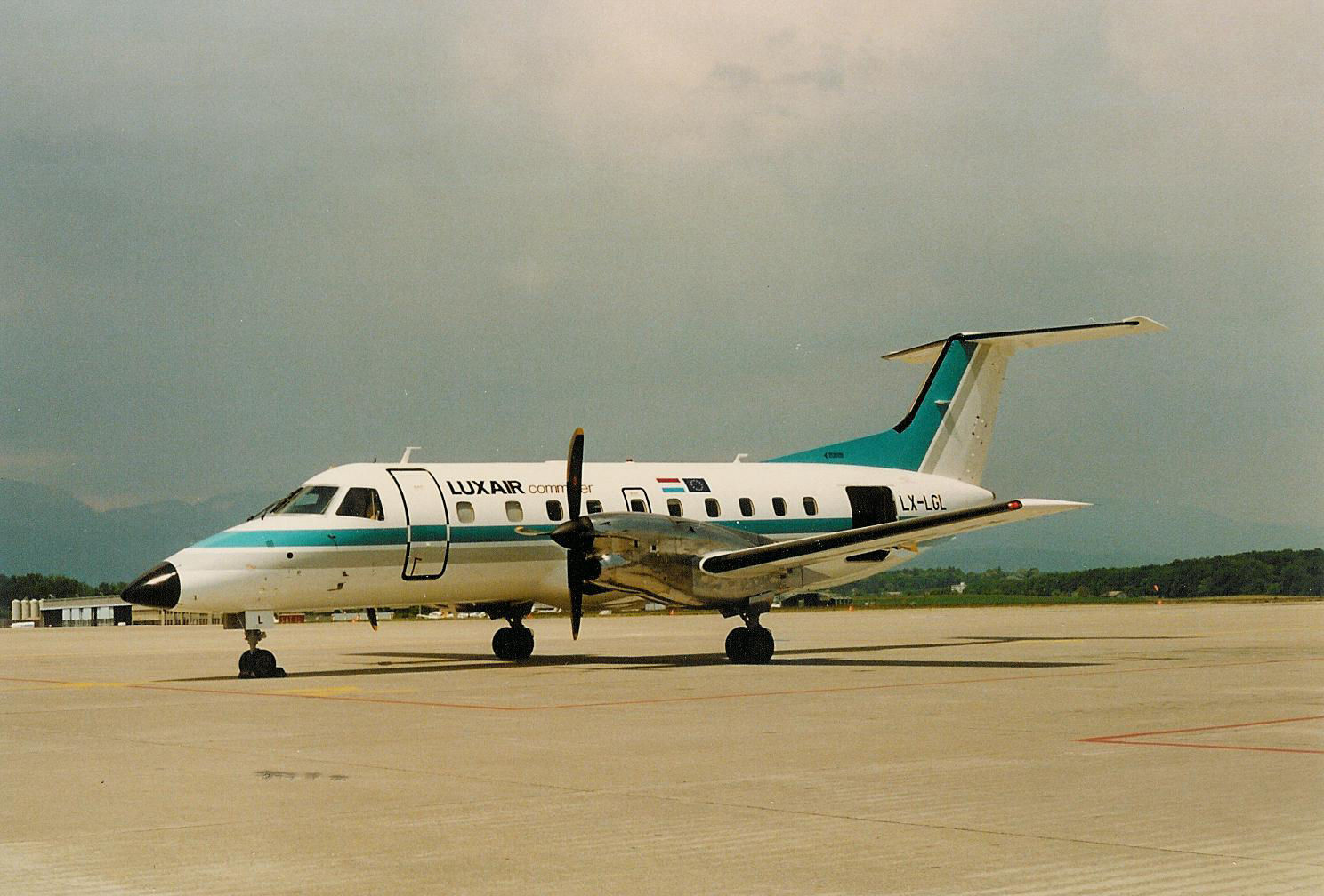 LX-LGL EmbraerEMB-120RT Brasilia LUXAIR 