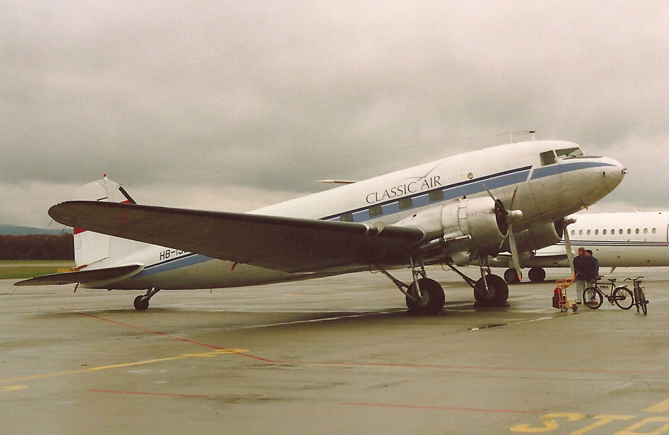 HB-ISB DC-3 Classic Air