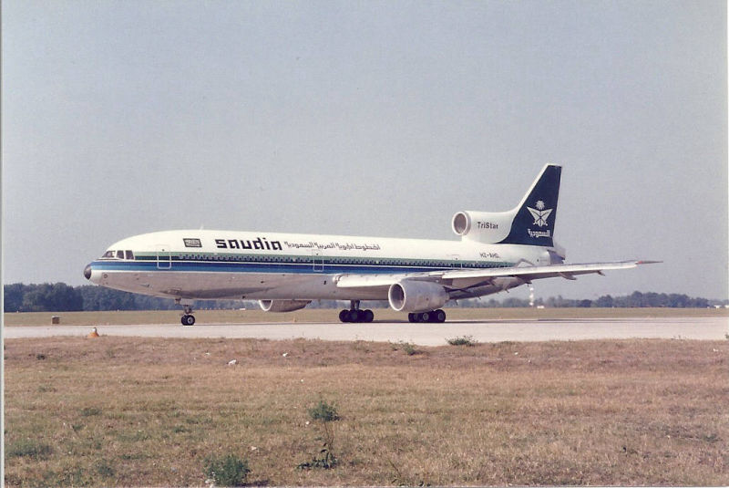 HZ-AHD L-1011-385 Saudia 